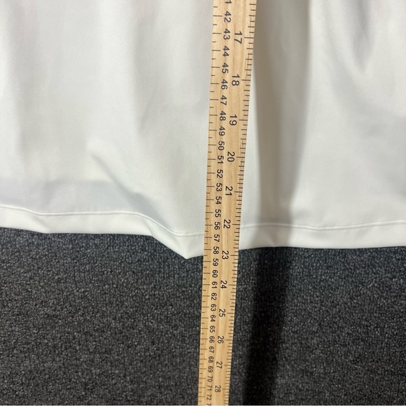 White Nike Swish Built in Bra Tank Top, Womens 1X - Picture 2 of 7